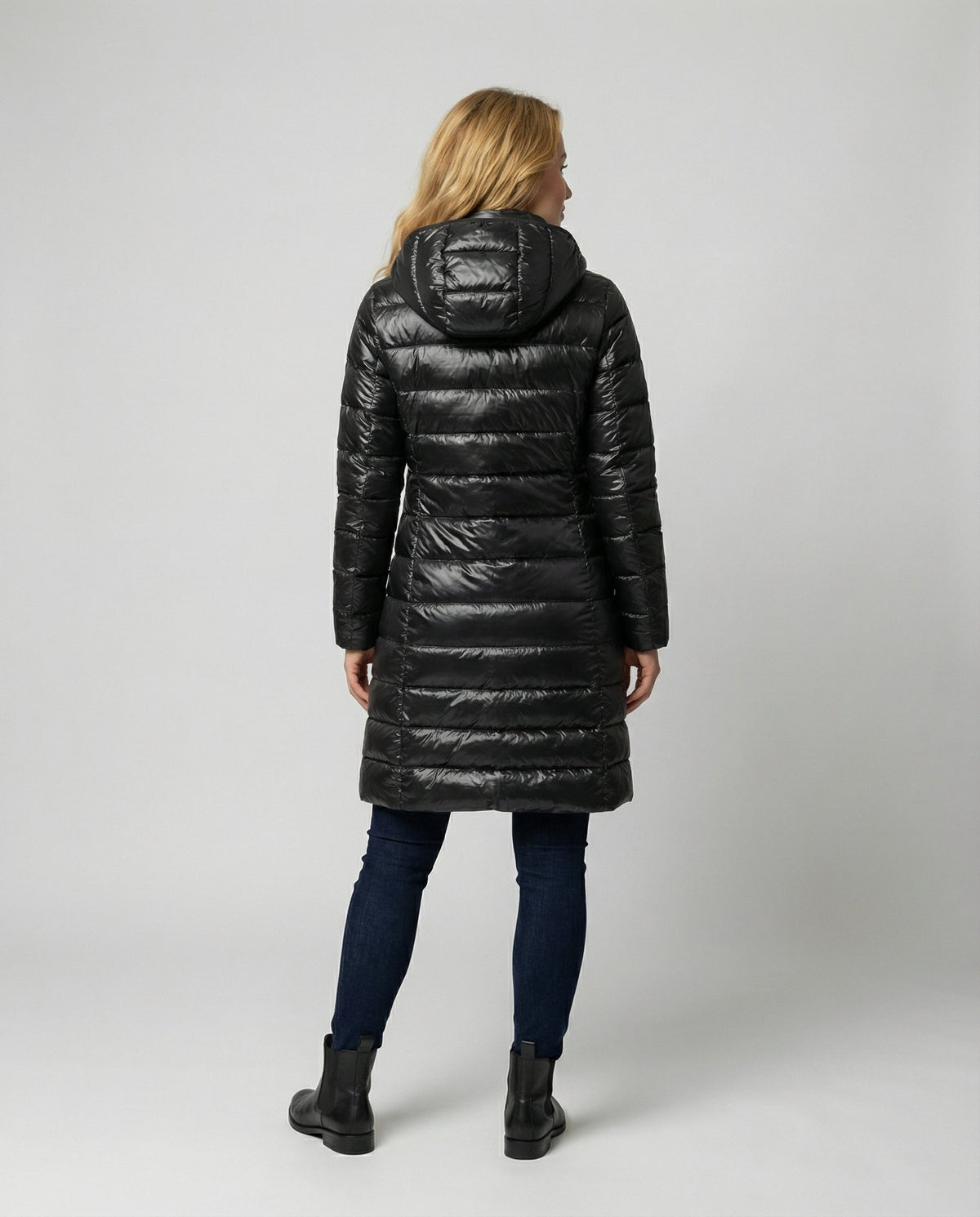 Nora | Women’s Lightweight Hooded Down Puffer Jacket